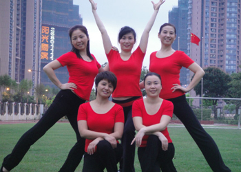 舞在深圳湾广场舞
